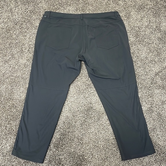 Lululemon ABC Slim fit trouser 28L - Picture 2 of 6